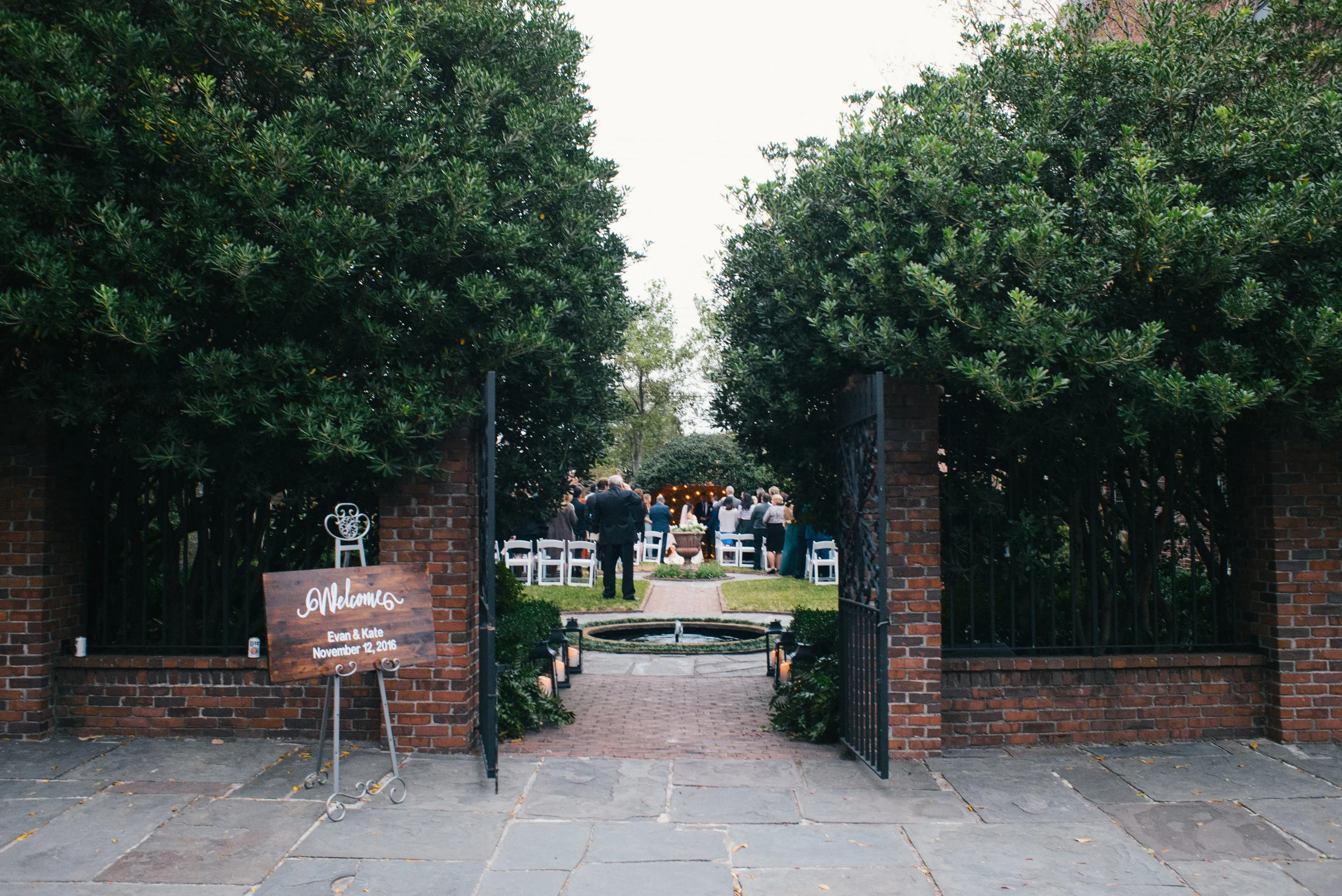 savannah-georgia-wedding-photographer-dear-joi-bridal-dress-savannah-wedding-wedding-photographer-savannah-georgia-