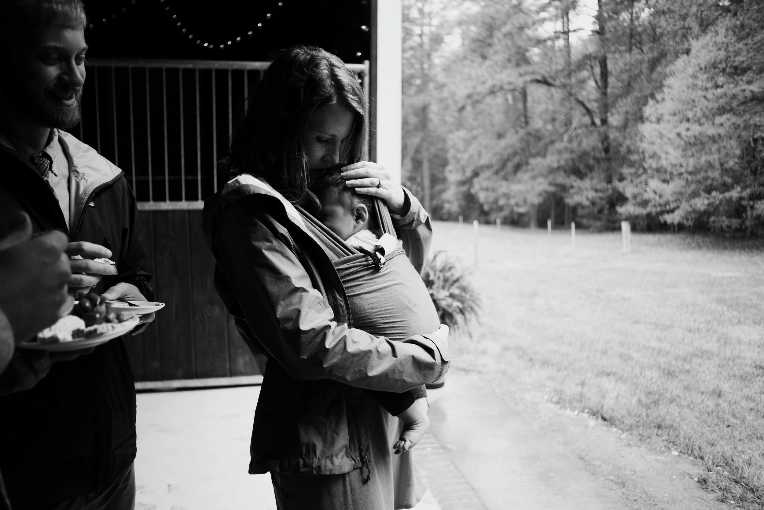 raleigh-elopement-photographer-raleigh-durham-wedding-maddie-and-devin- (124 of 162).jpg