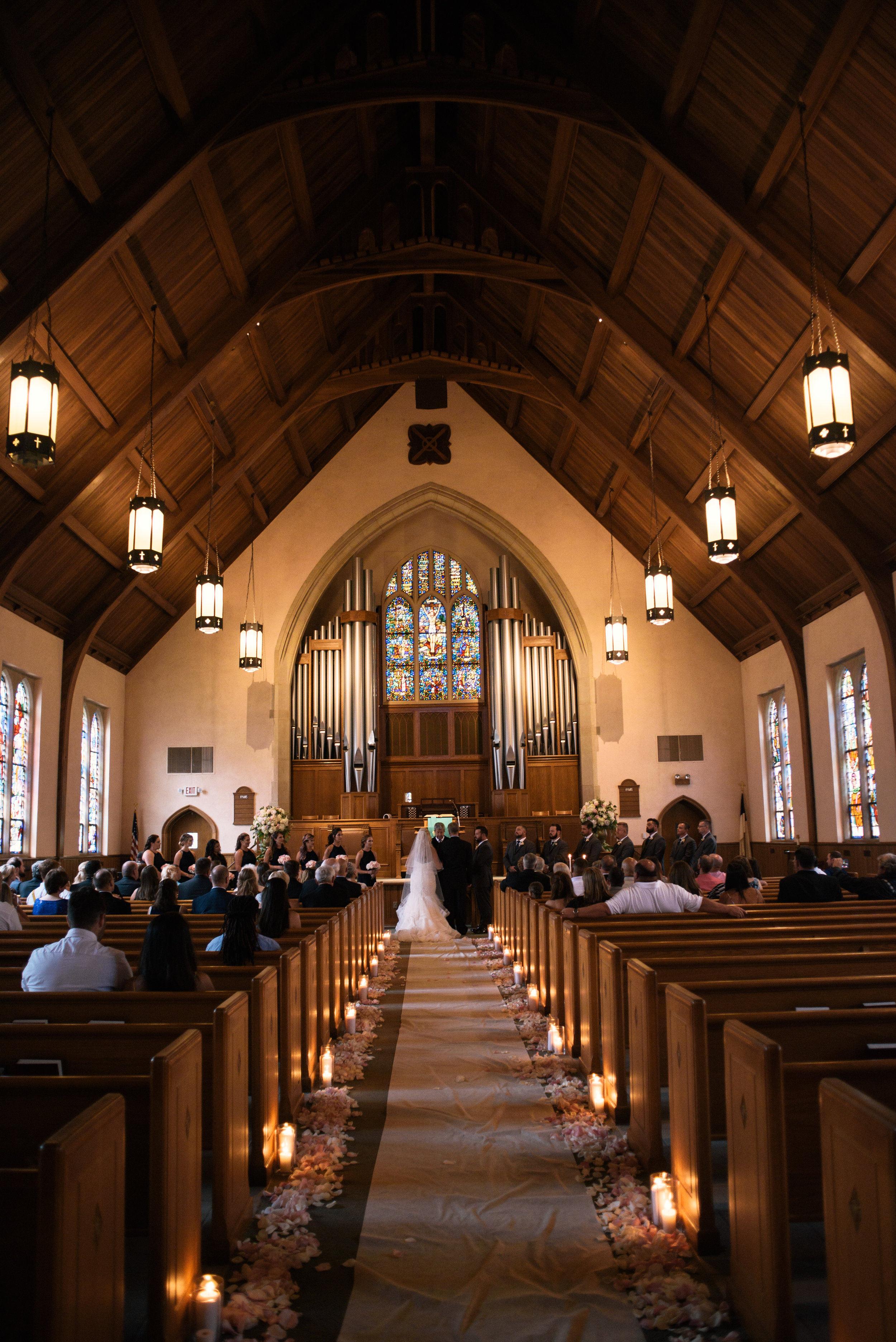 savannah-and-nick-savannah-georgia-july-wedding-meg-hill-photo- (355 of 191).jpg