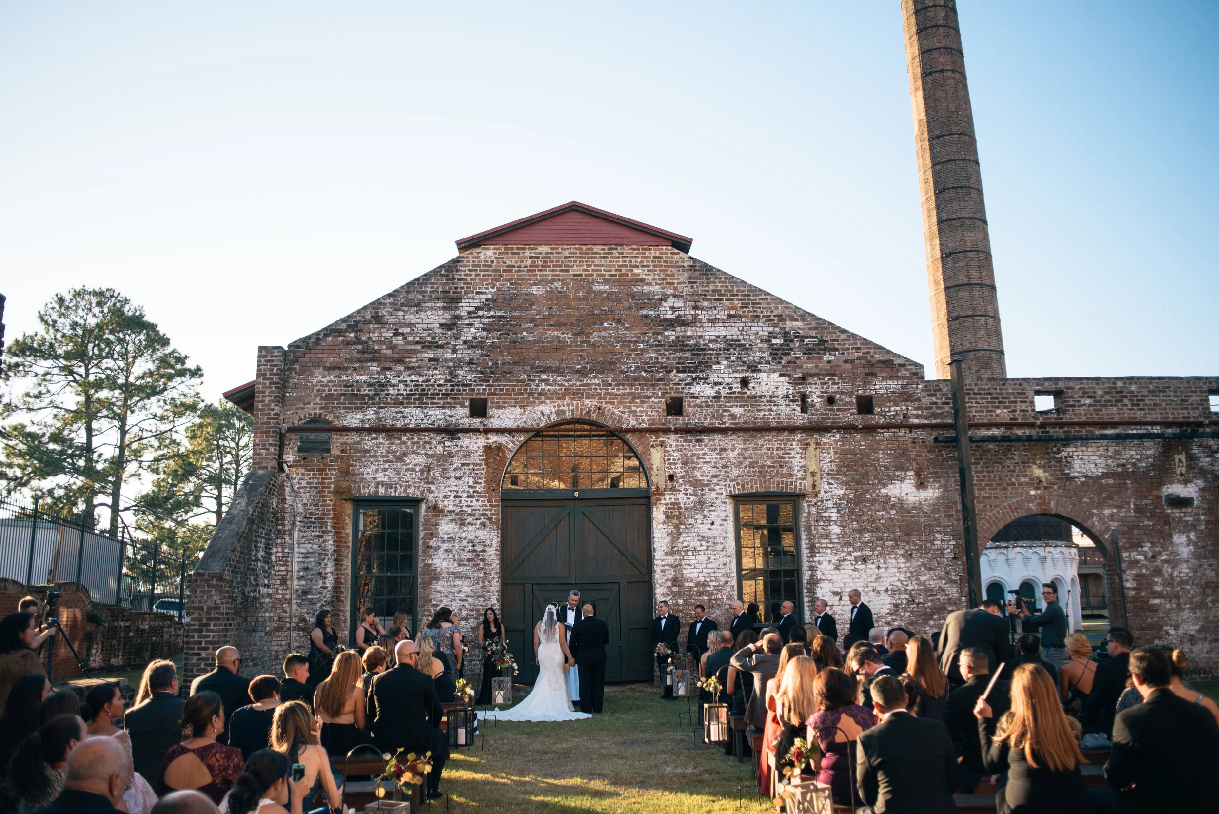 Iggy-and-yesenia-savannah-railroad-museum-wedding-meg-hill-photo- (474 of 1037).jpg