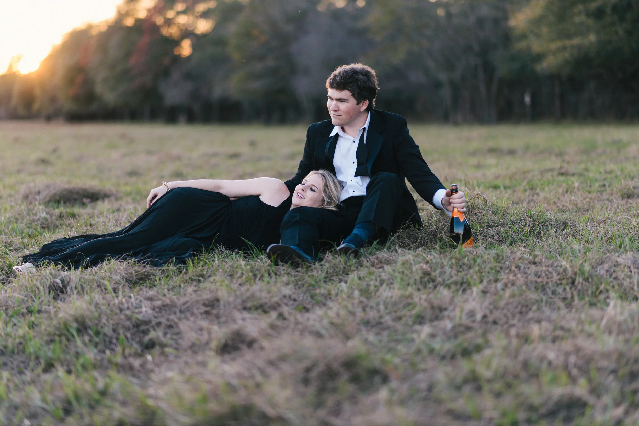 savannah-engagement-photographer-m-newsom-photography-meghan-and-bennett-december-2015-engagement-session- (261 of 327).jpg