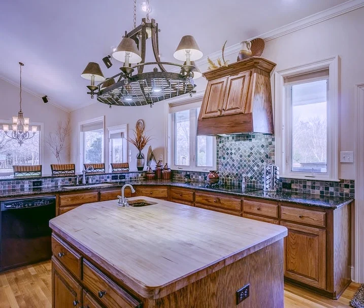 What You Need to know About Degreasing & Sanitizing — Out of Sight Cleaning