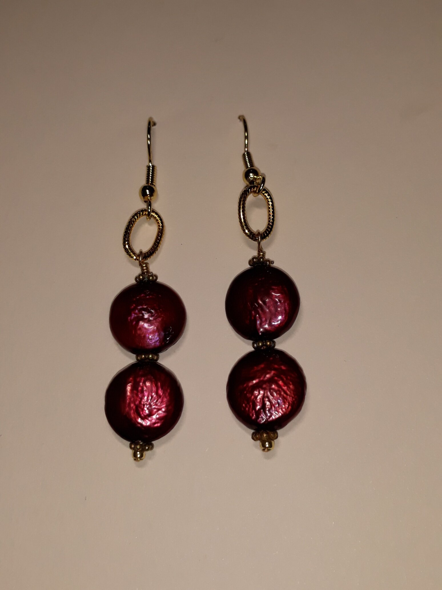 MY012 Earrings, with round, flat magenta beads