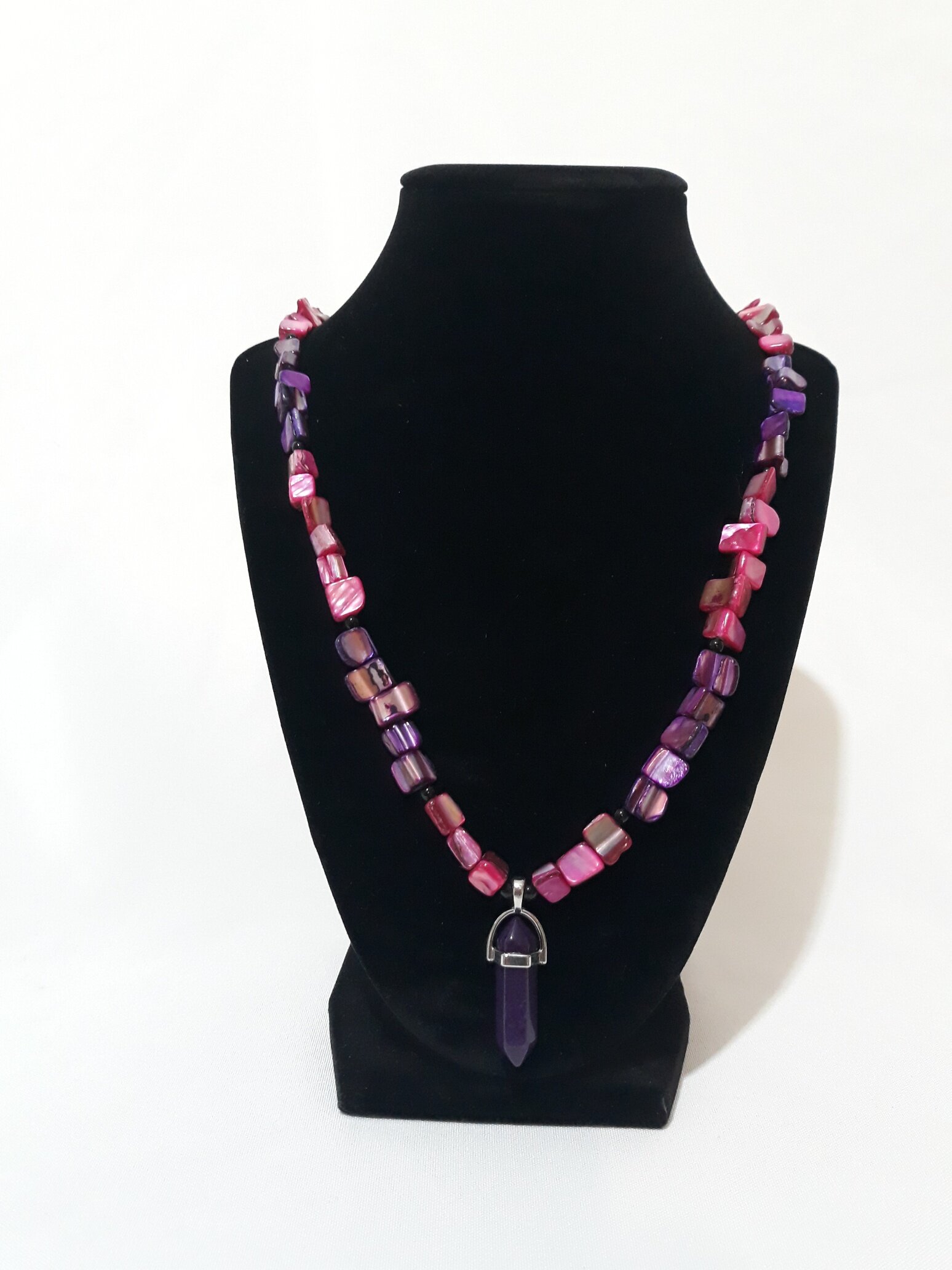 ES007 Necklace w/ Crystal Shaped Pendant, purple hues, squarish beads