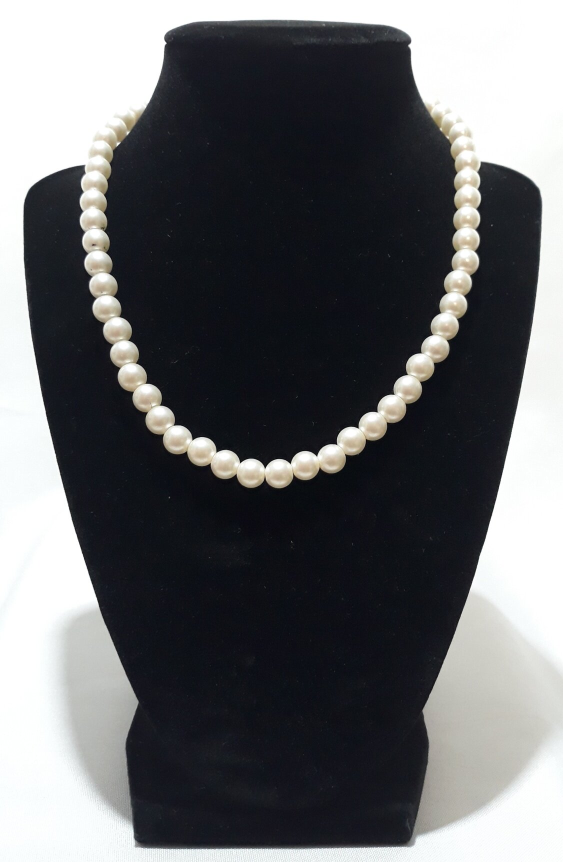 KR006 Necklace, faux pearls