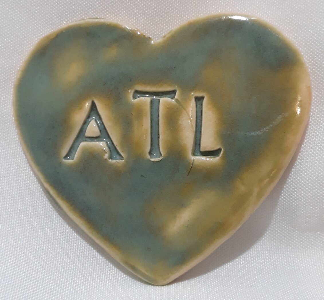 NBV007 Ceramic Hear "ATL", magnet, teal and beige
