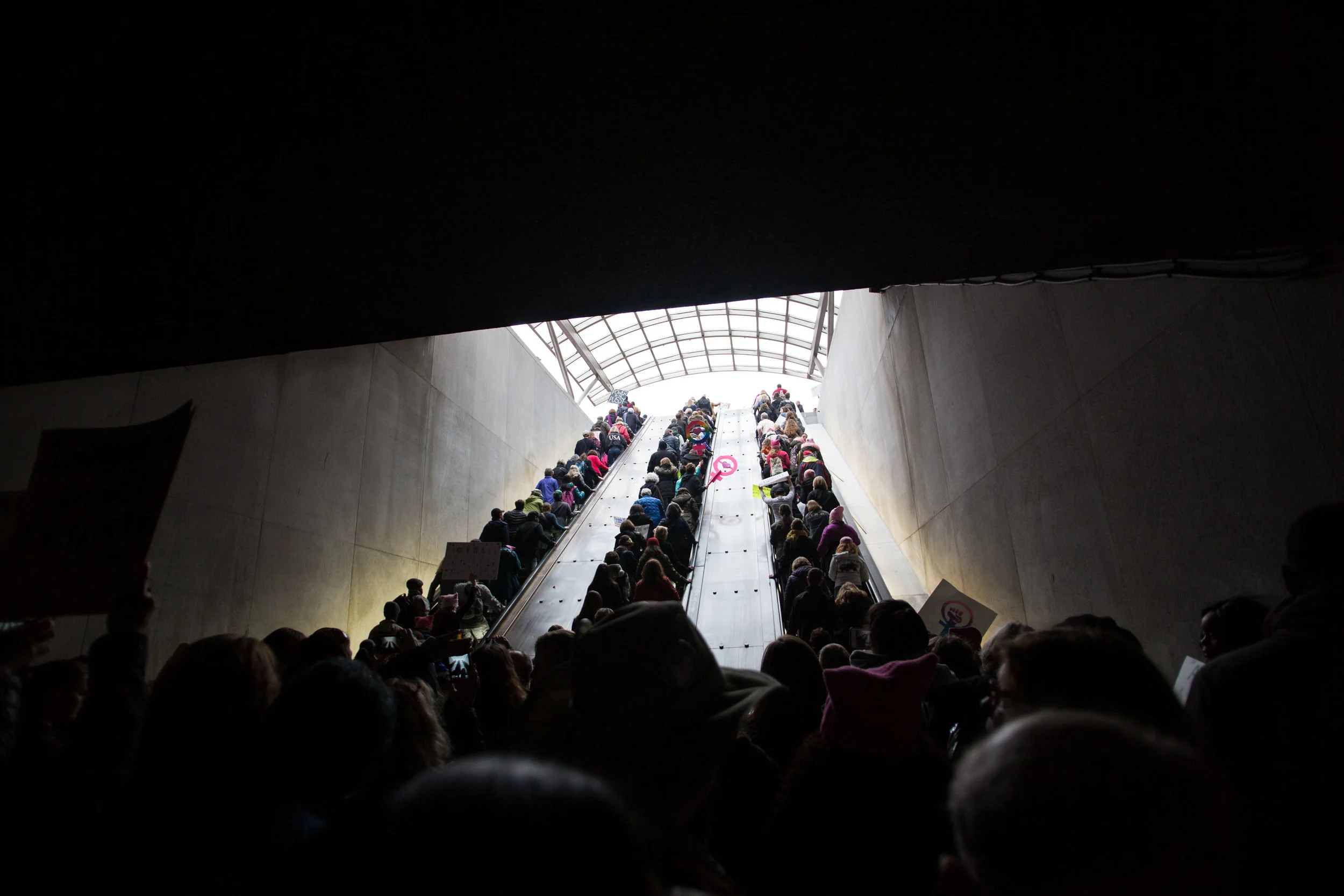 Exiting L'Enfant, 9am