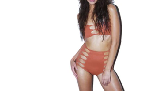 TREND: HIGH-WAISTED