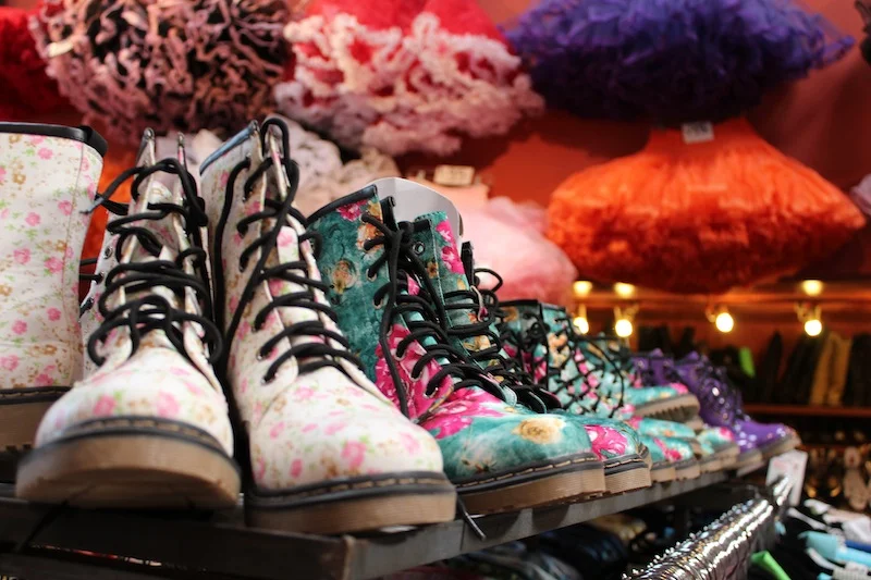 Everything you need to know about LA's favorite vintage store, Jet Rag. 