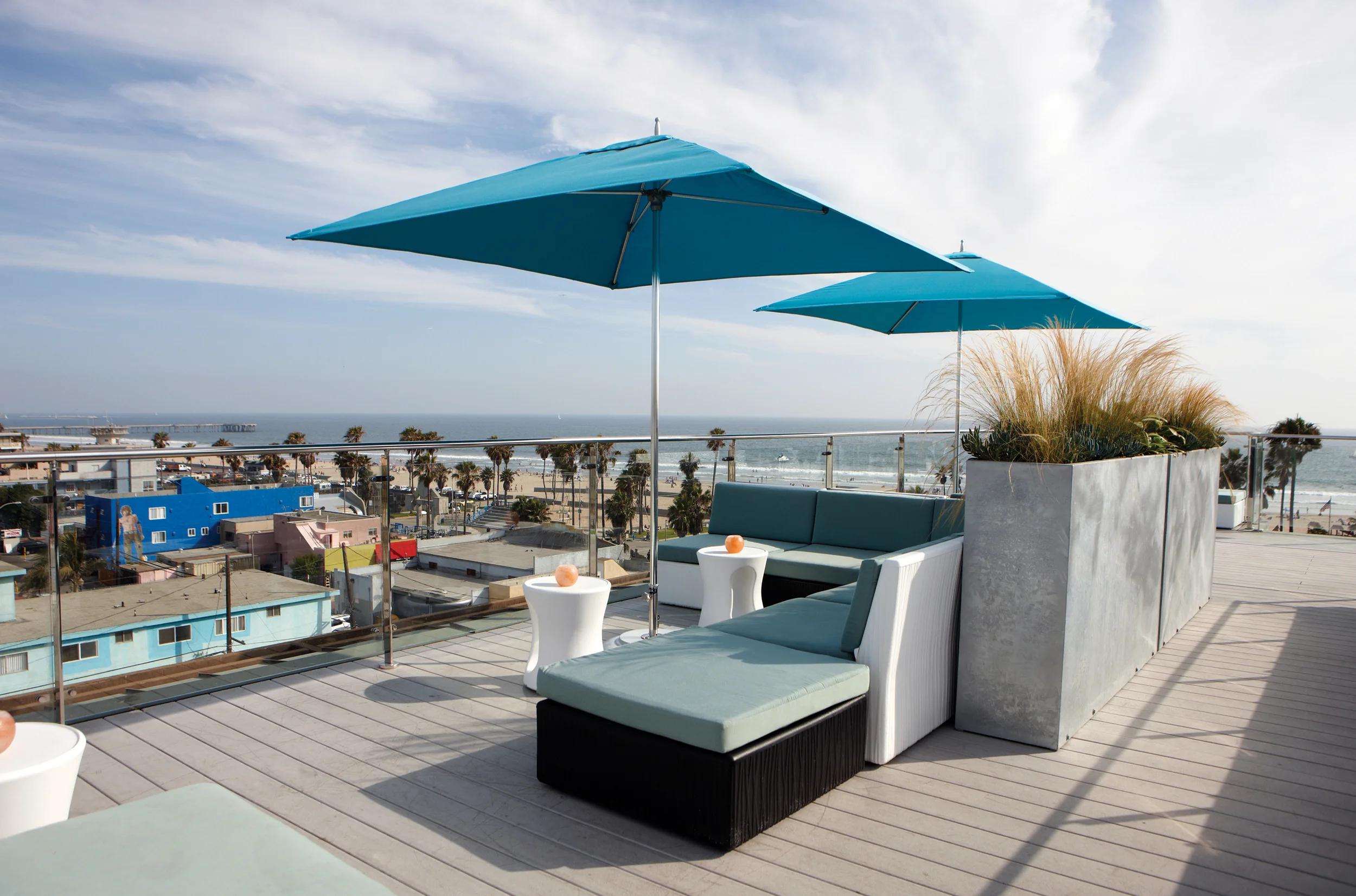 OUR TOP 5 FAVORITE LOS ANGELES ROOFTOPS 