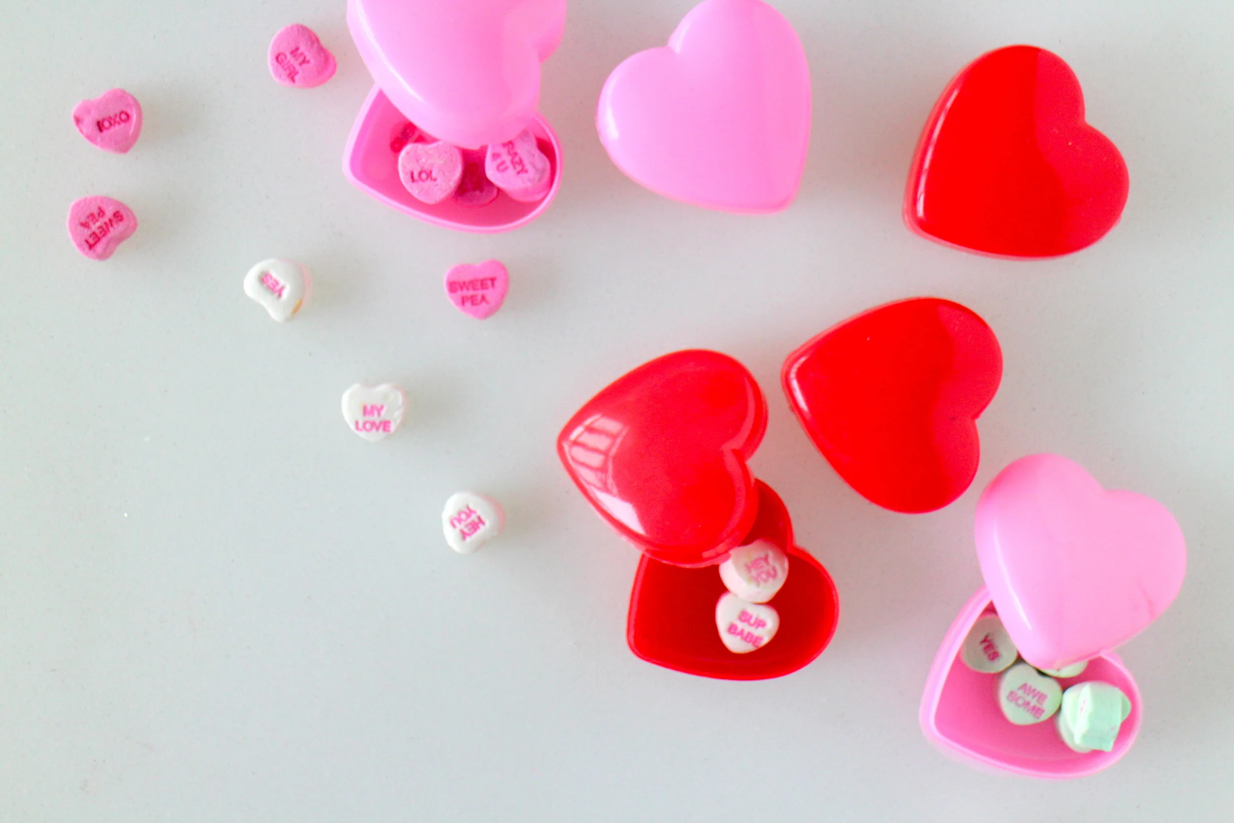 GALENTINES DAYS: Gifting your Fav Gal Pals