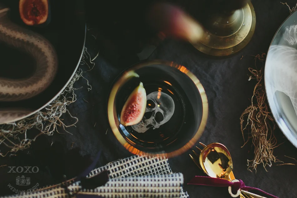 Established California :: Hosting A Hauntingly Beautiful Halloween Dinner Party