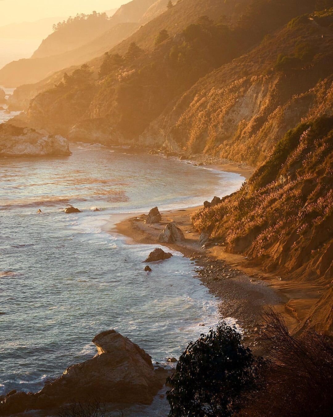 [[COMMUNITY SHARE]]
📸@chrisotsen

&quot;Among the many magnetizing pulls Big Sur has on those who experience it, a feeling of spirituality is unmistakable.&quot;

#estcalifornia #california #californiaadventure #californiacoast #californialife #cali