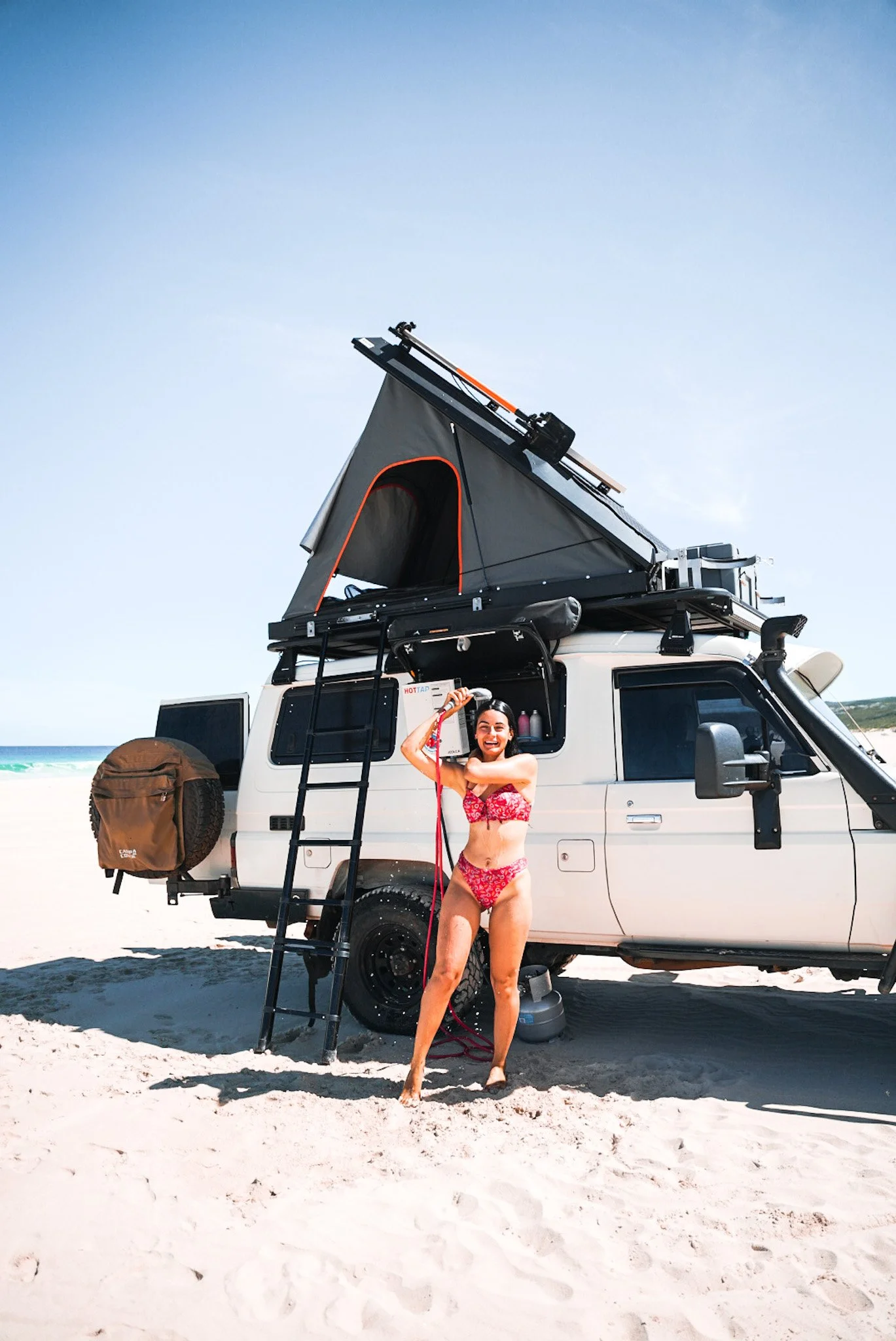 #VANLIFE: MEET CHIARA & MARCO, TWO ITALIANS TRAVELING AUSTRALIA IN THEIR CONVERTED TROOPY