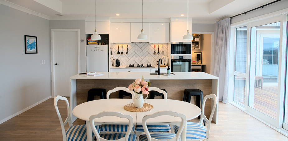  Make the decision  to build with confidence   Contact Us  