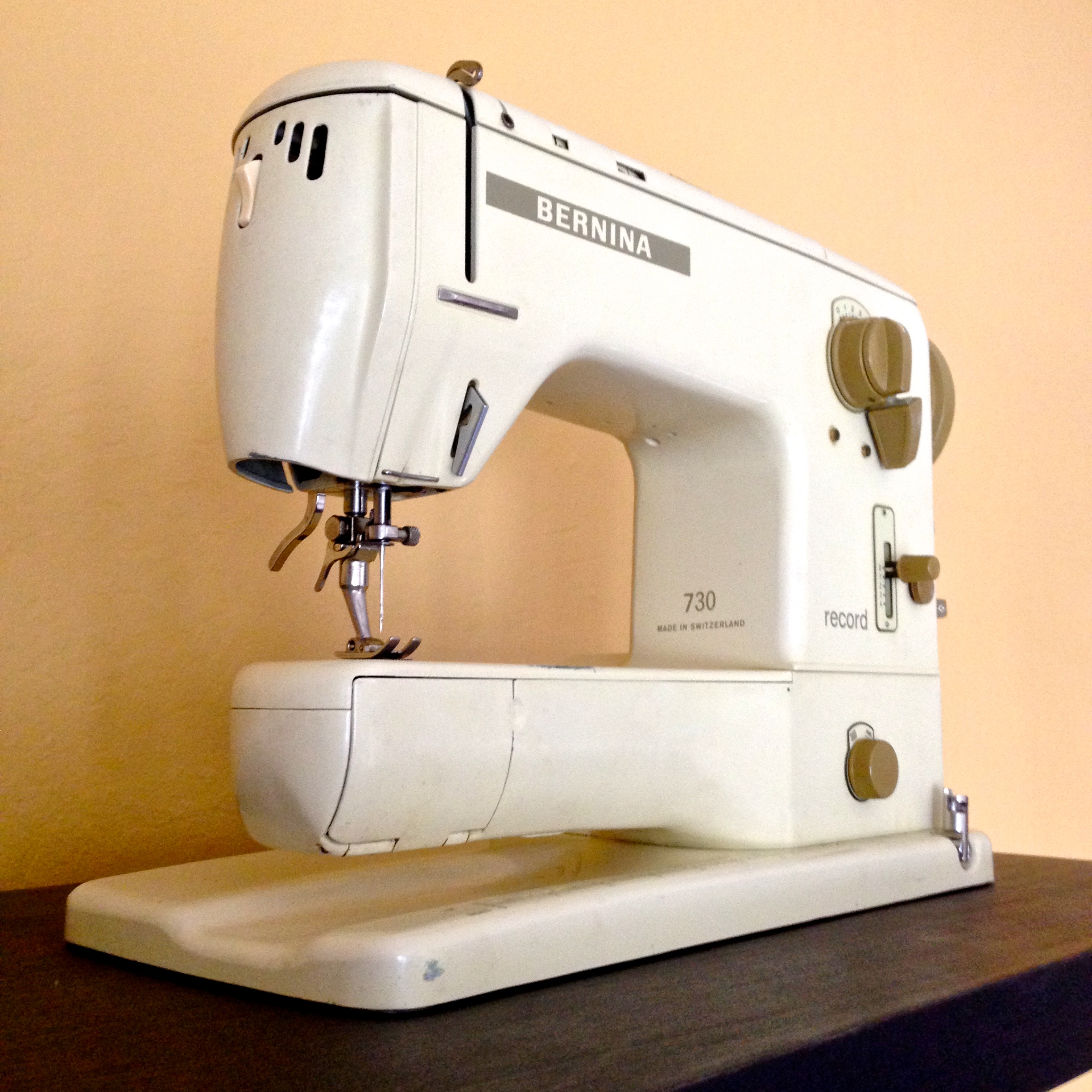 Bernina 730 Record