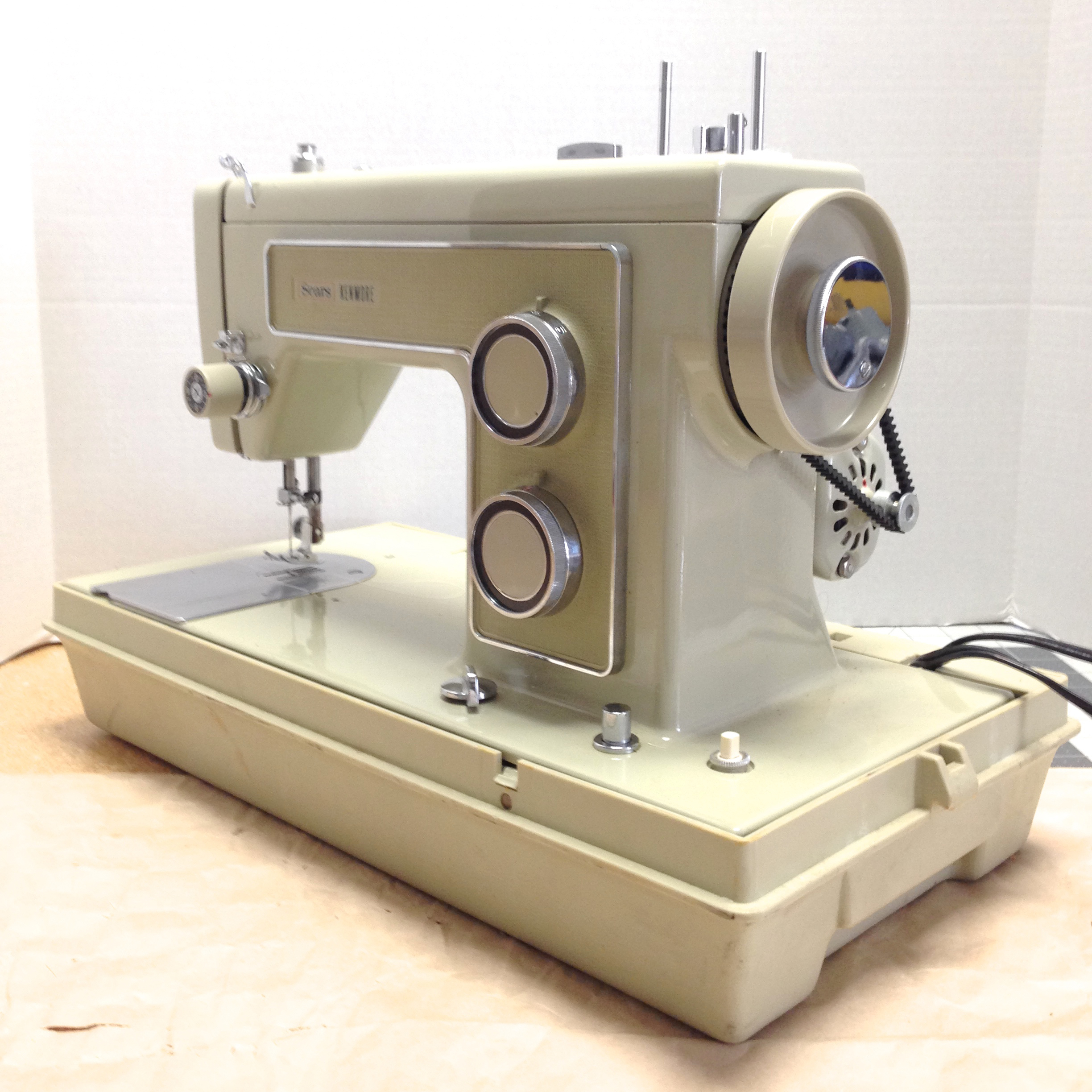 Inherited this Sears Kenmore sewing machine from around 1950! : r/sewing