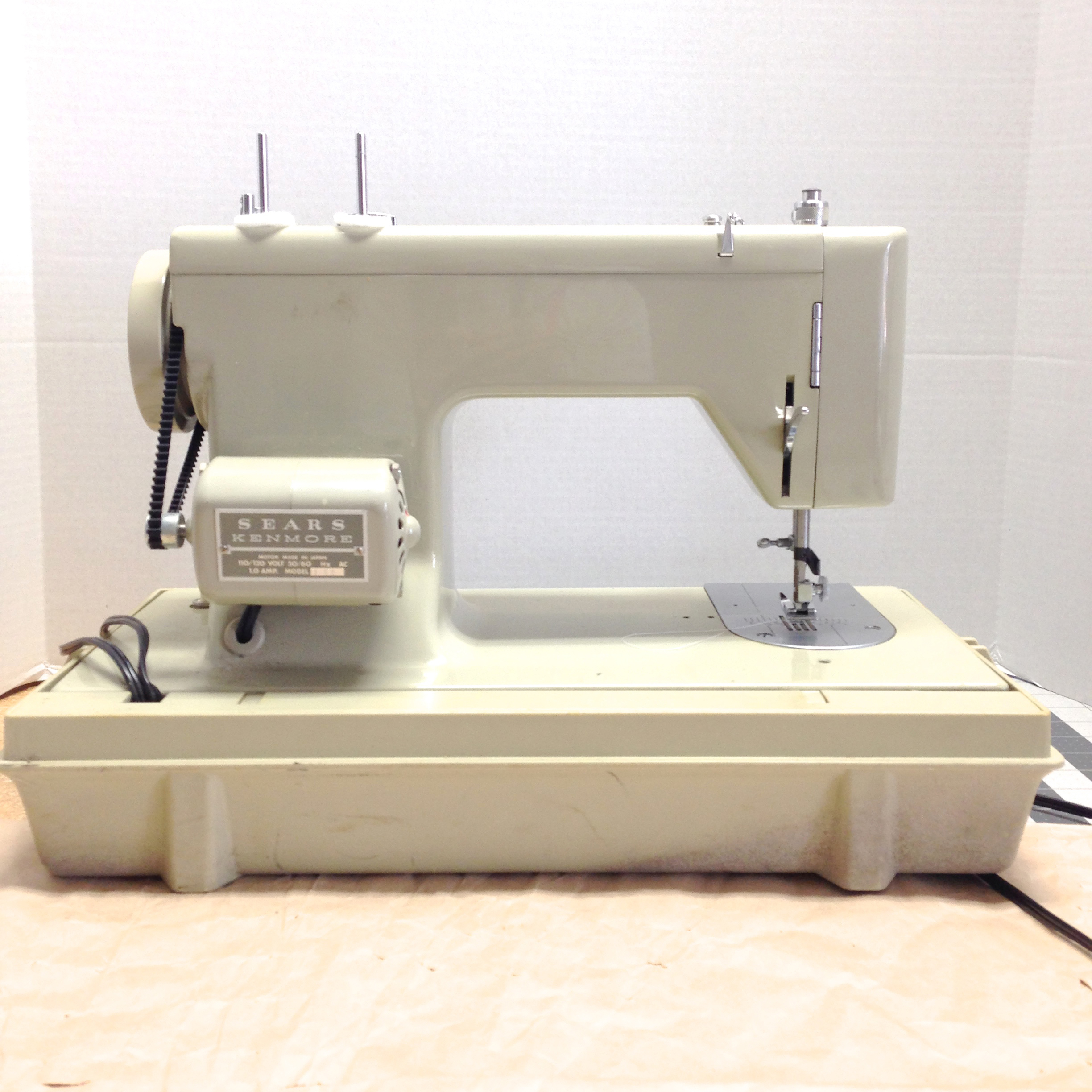 Green Sears Kenmore 158.17511 (Model 1751) Sewing Machine – A Review  (Updated 11-14-11)