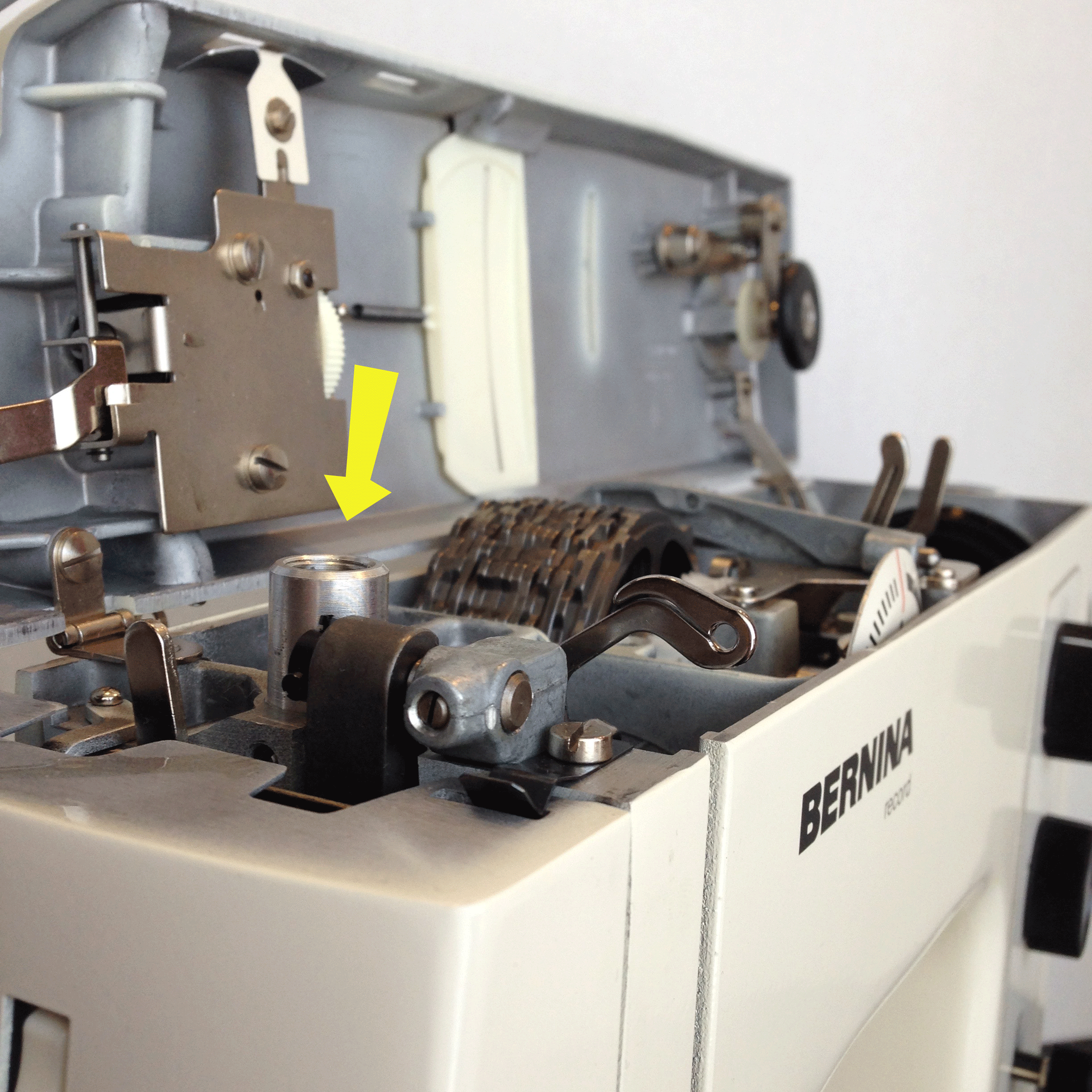 Bernina-830-Record-032a.png