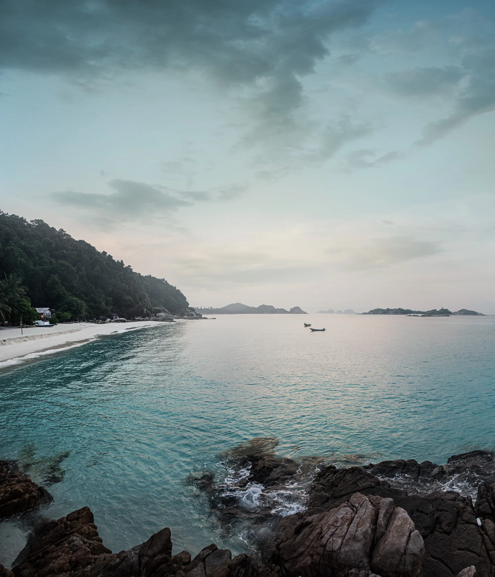 ISLANDS VII