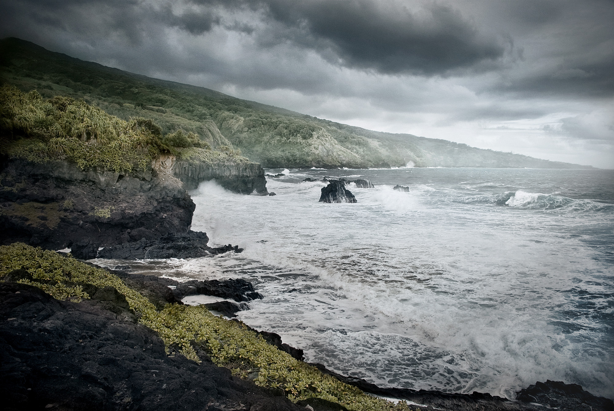 MAUI VII