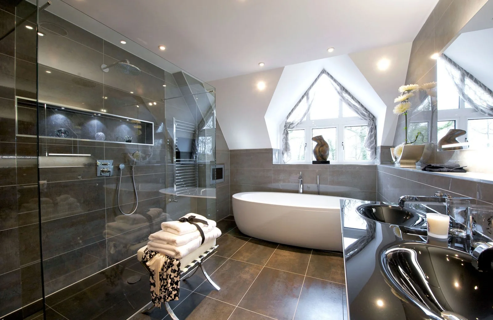shower screen .jpg