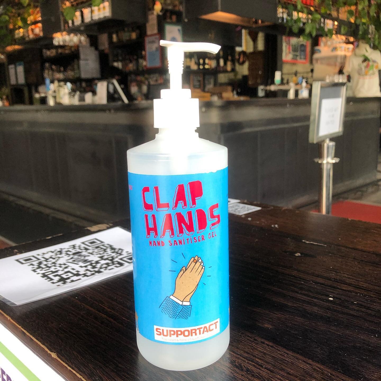 Popped in for a beer ,
Great to see Clap hands at the door at Northcote so-called club.
