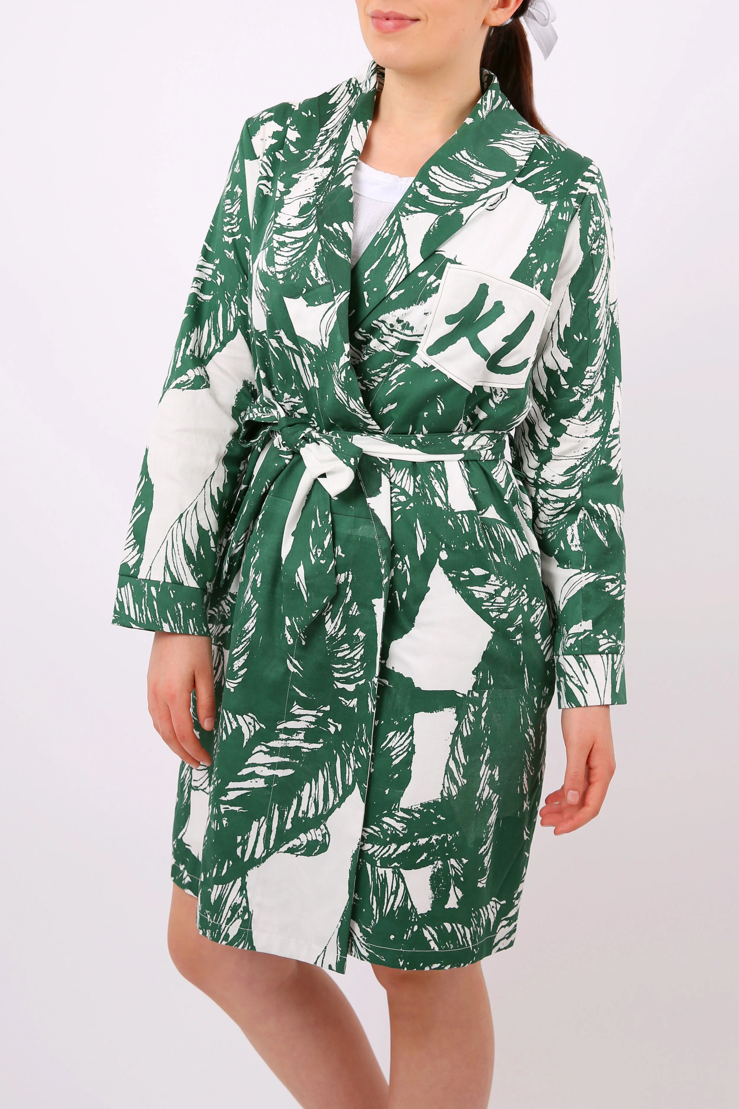 shop leaf green screen printed organic cotton robe on katiecharleson.com