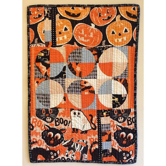 Halloween mini quilt. 2014