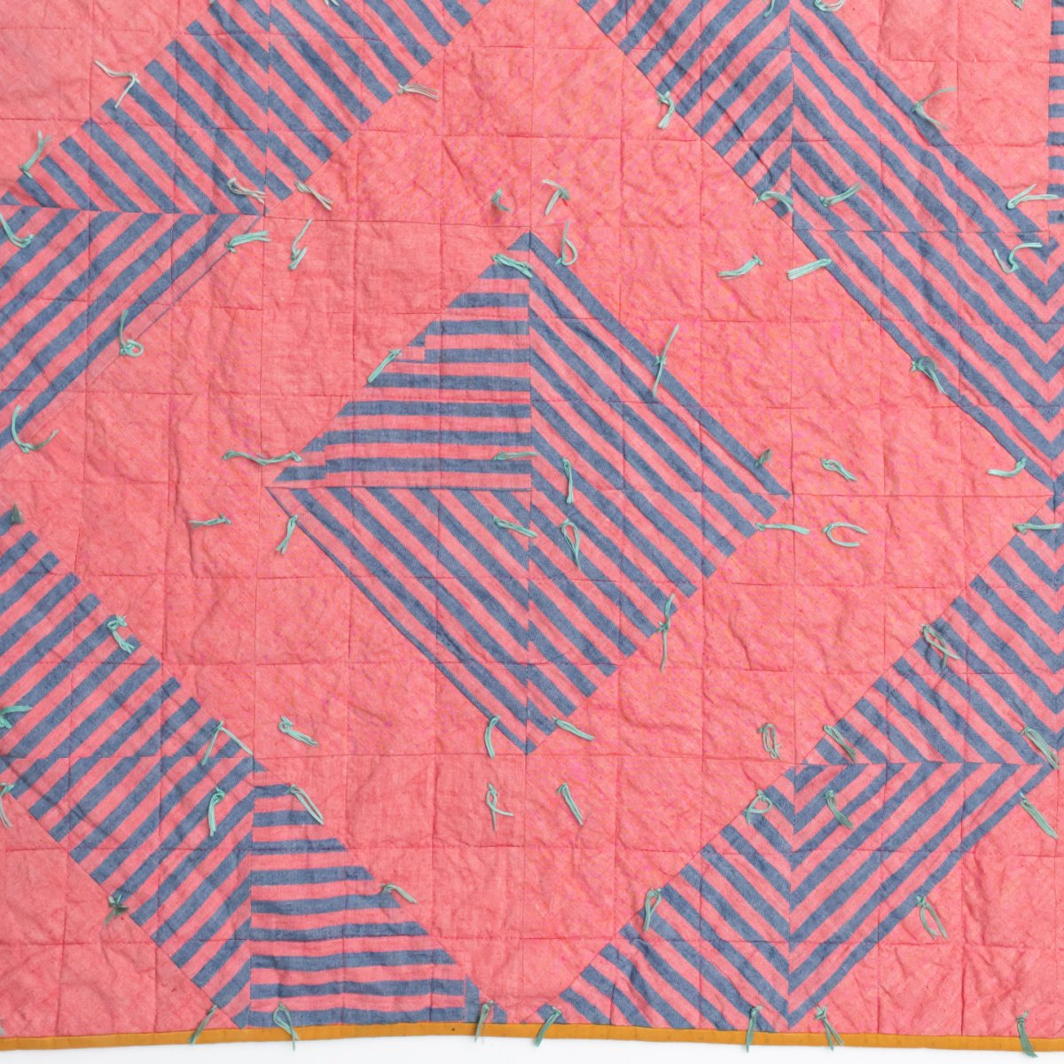 How to Trim Half Square Triangles - Suzy Quilts