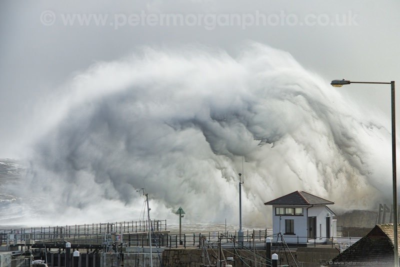 Storm Porthcawl Harbour 20140208_87.jpg