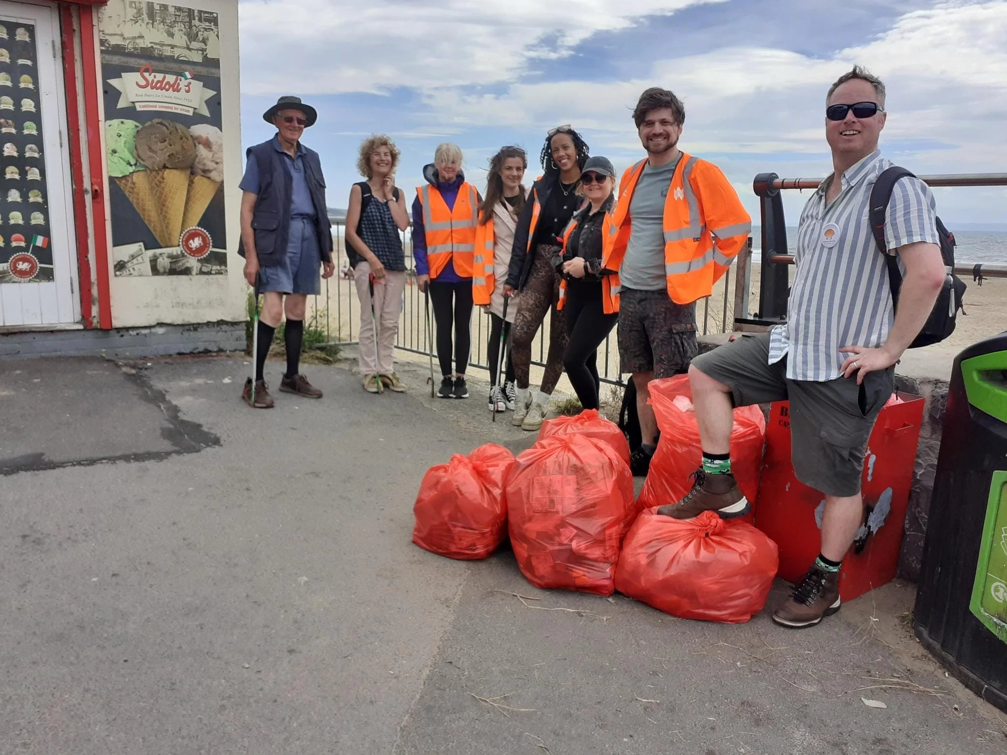 24.08 beach clean.jpg