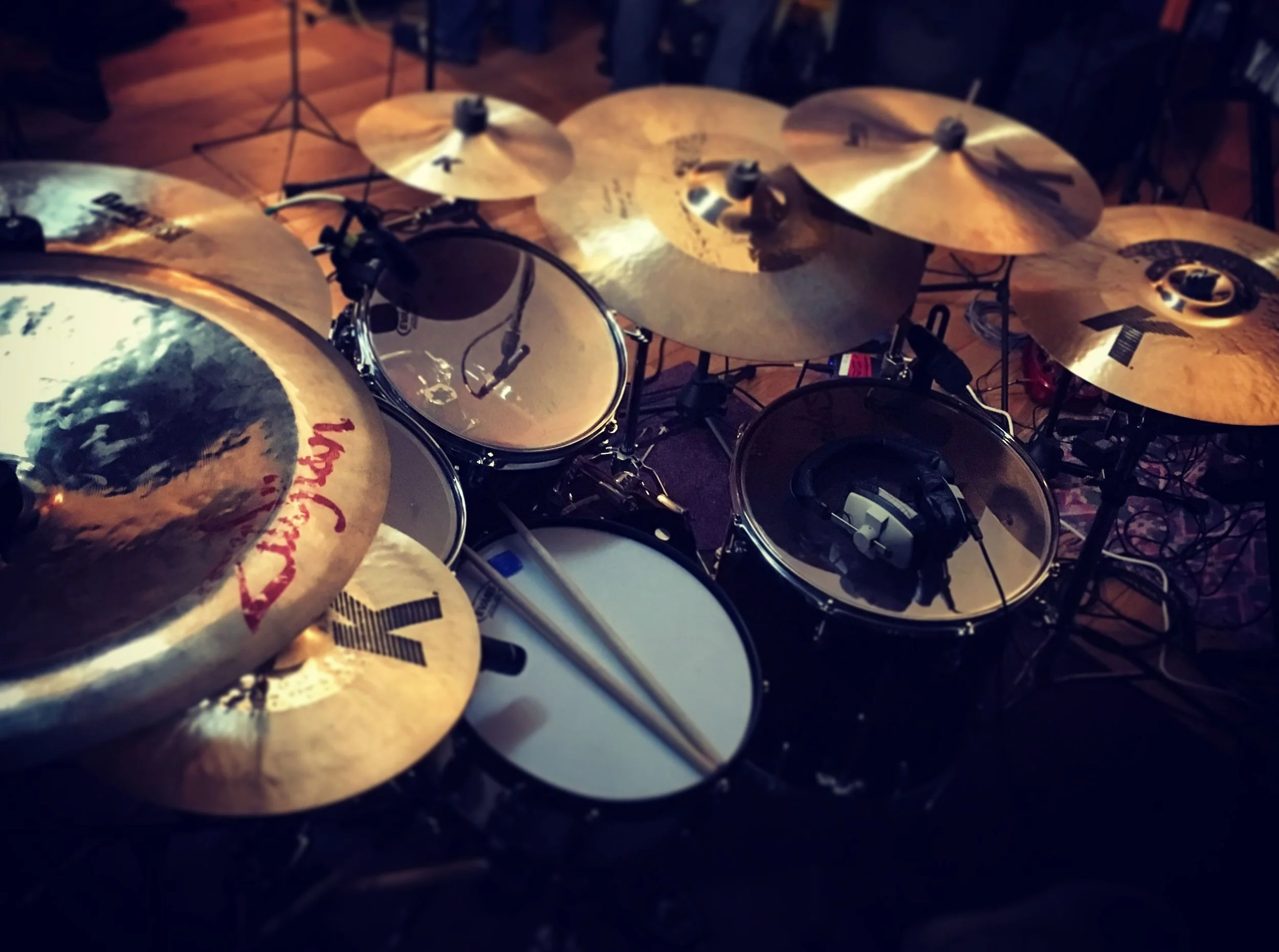 [Wildly off topic]: Drums and Drumming