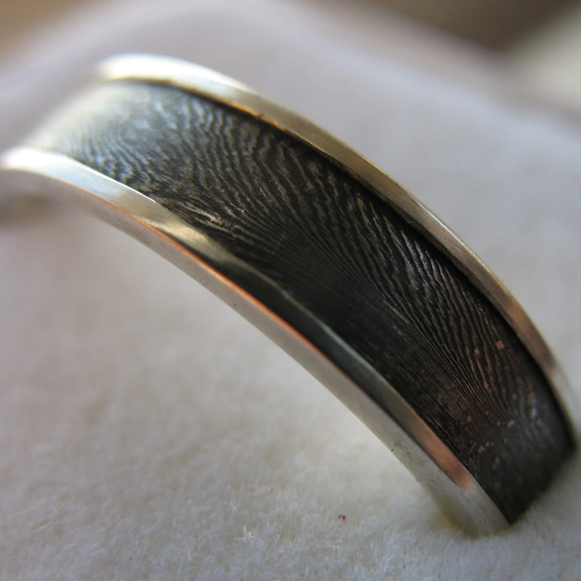 2007 damascus ring.jpg