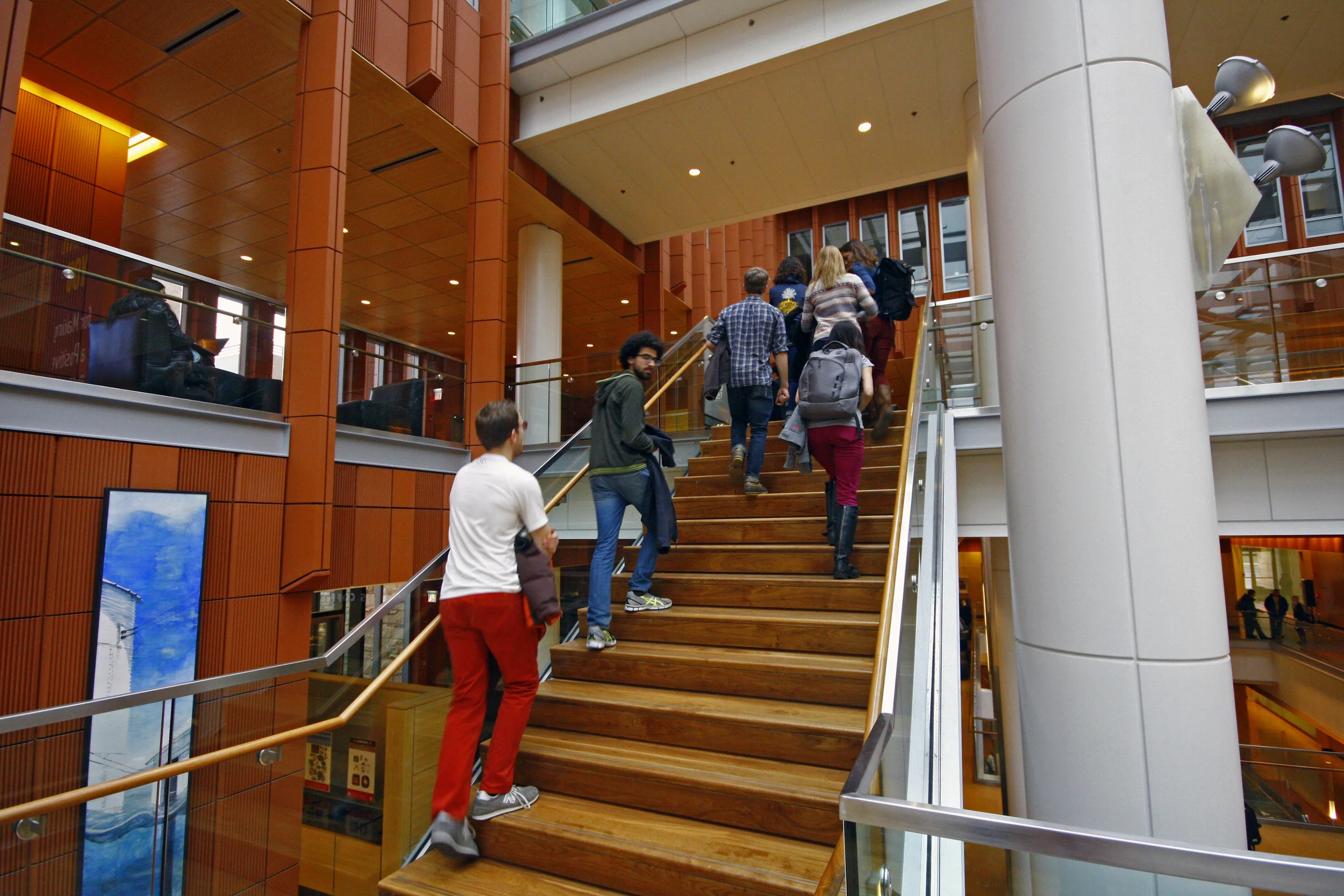 Tour_in_lobby_4.jpg