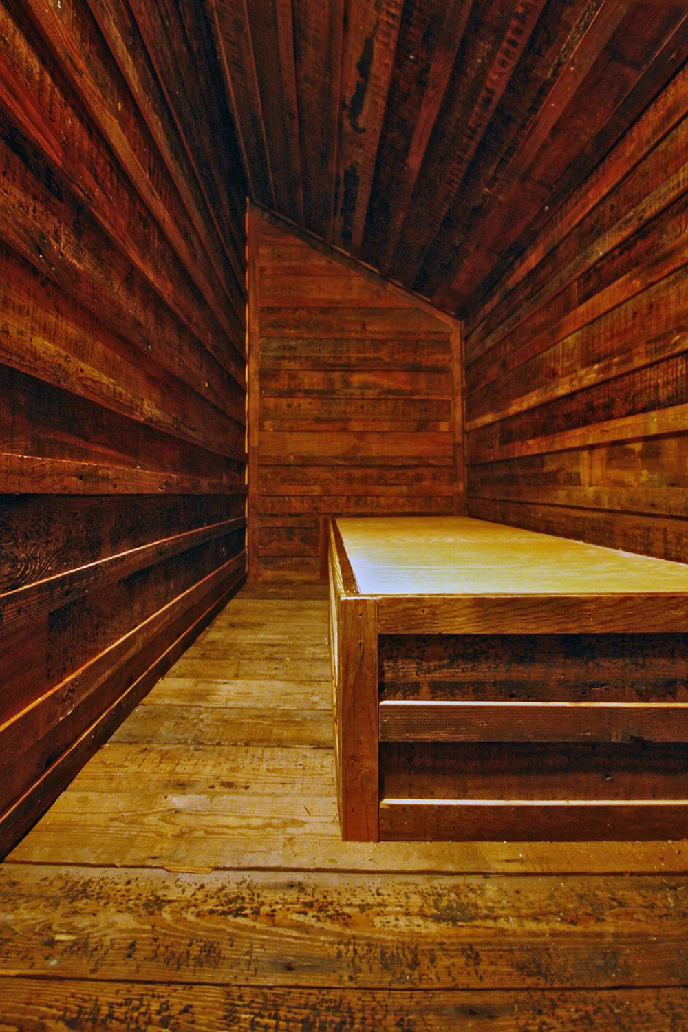 Interior of the Mobile Institute for Anarcho-Communalist History and Transformation