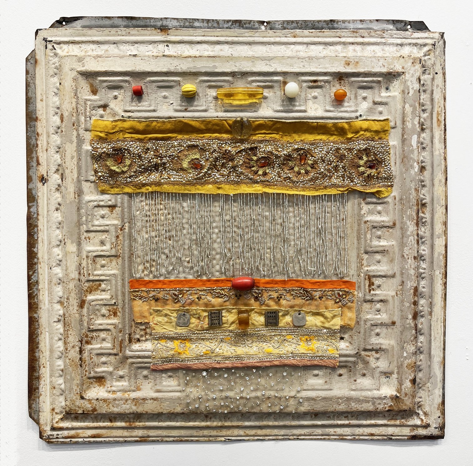 S1341 24x24 White 300p.jpg