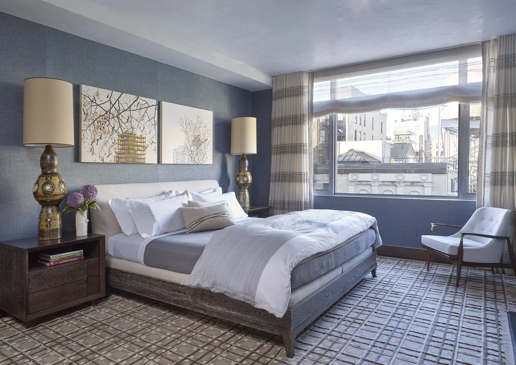 LUXE_121 W21_Bedroom_photo Peter Murdock.jpg