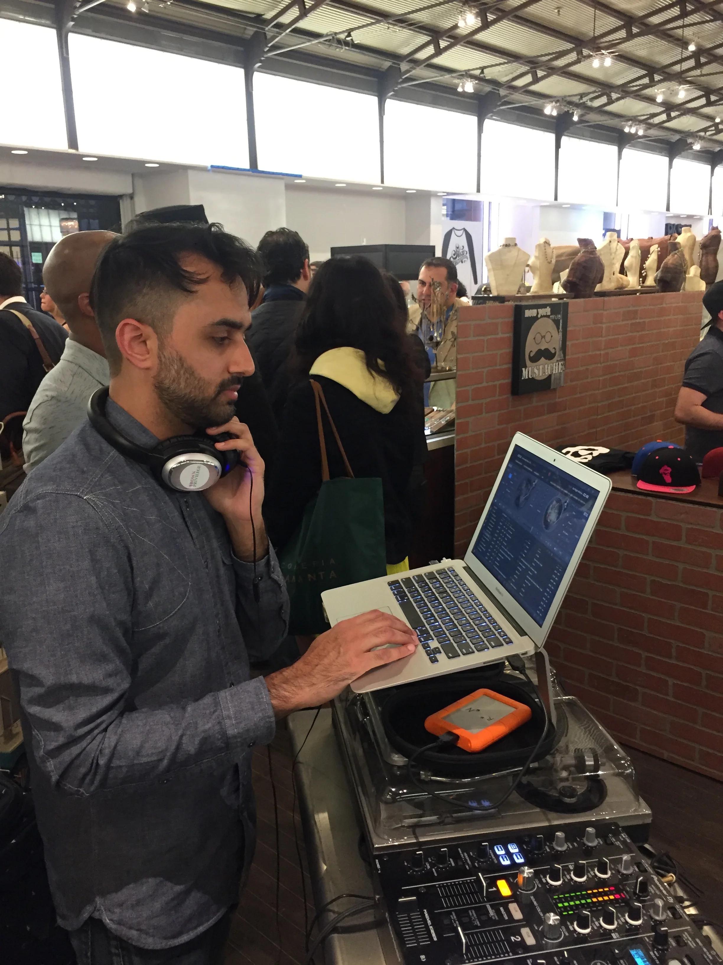 BPDJ SET @ A&amp;F SOHO