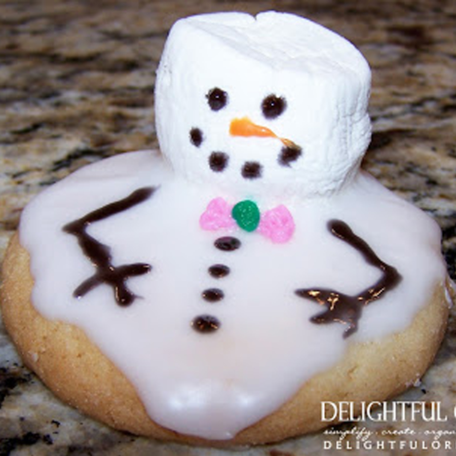 Easy Melted Snowman Cookie