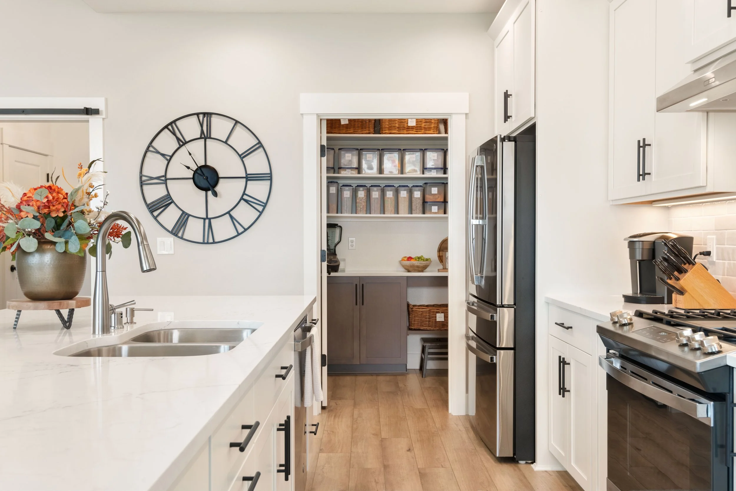 Gallery Detail: Declutter And Organize Your Home A Free Guide