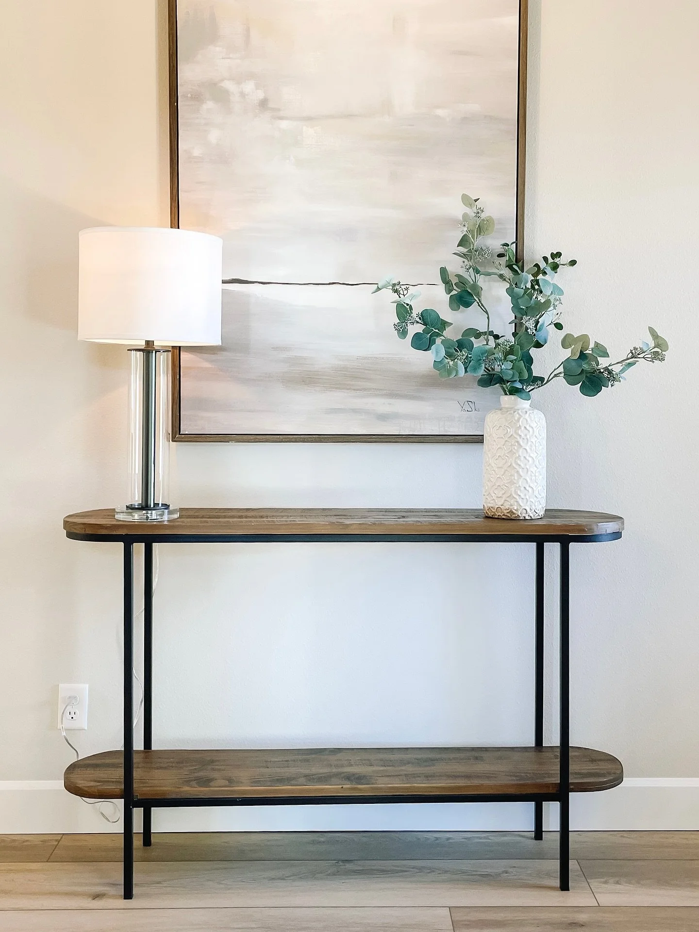 Thinking of selling your home? Don&rsquo;t skip the power of staging.

First impressions matter, make yours stand out.✨

🖥️ www.delightfulorder.com

#delightfulorder #home #homestyle #stagingmatters 
#homestaging #homestagingworks #stagedtosell #sta