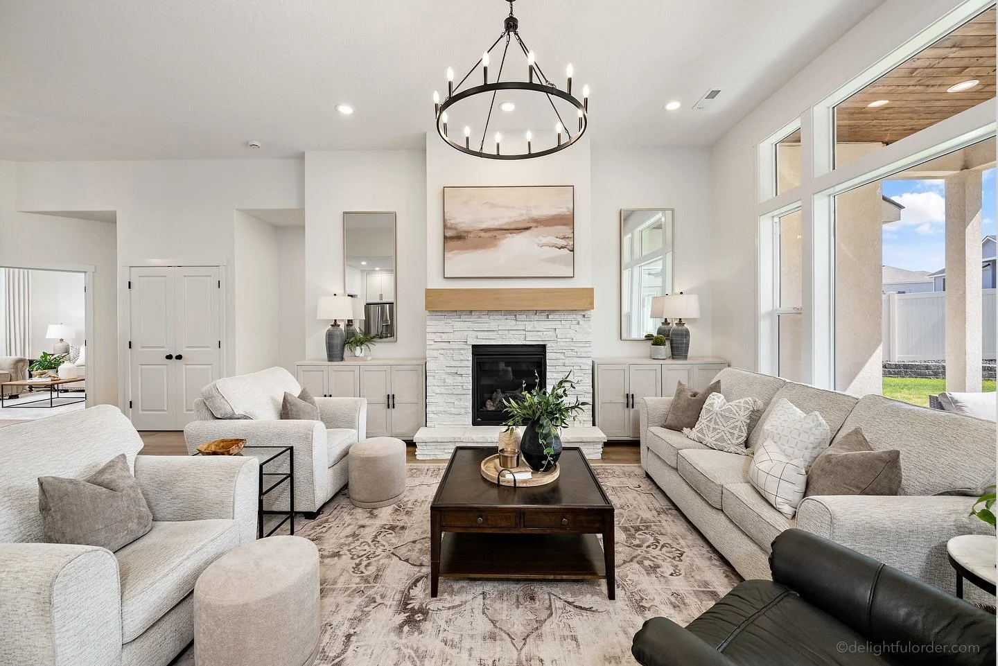 A little home inspiration goes a long way! 🤍

Ready to refresh your space and find a little inspiration for your own home? Tour our last home and be inspired!

Explore the home tour here: https://www.delightfulorder.com/blog/home-tour-decorating-ide