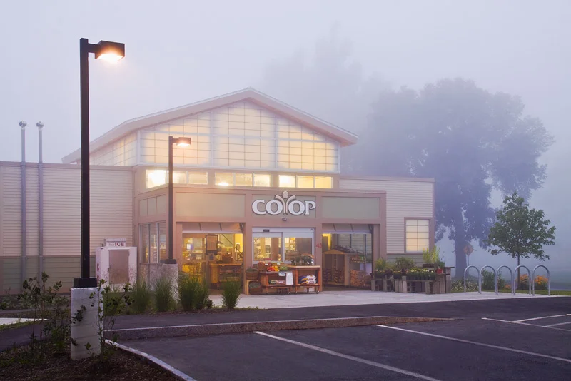 HANOVER COOP COMMUNITY MARKET WINS 2011 PLAN NH MERIT AWARD OF EXCELLENCE