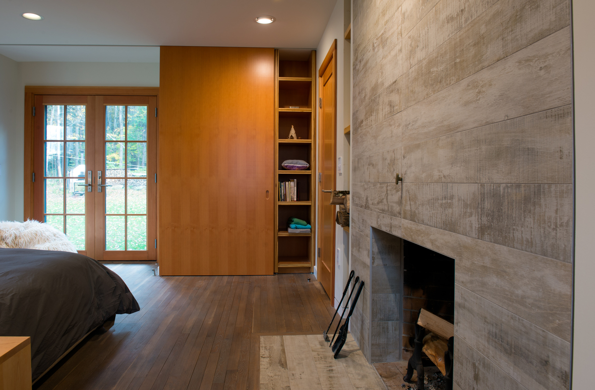Spaces included in this phase are the Master Bedroom Suite, with a bedroom, dressing room, laundry room and full bath, 2 bedrooms for kids, 3 bathrooms, a home office, play space and guest room.