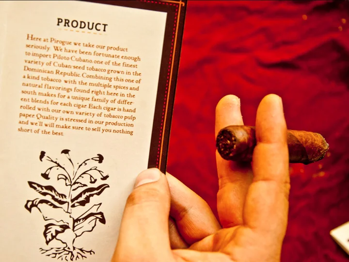 Pirogue brochure3.jpg