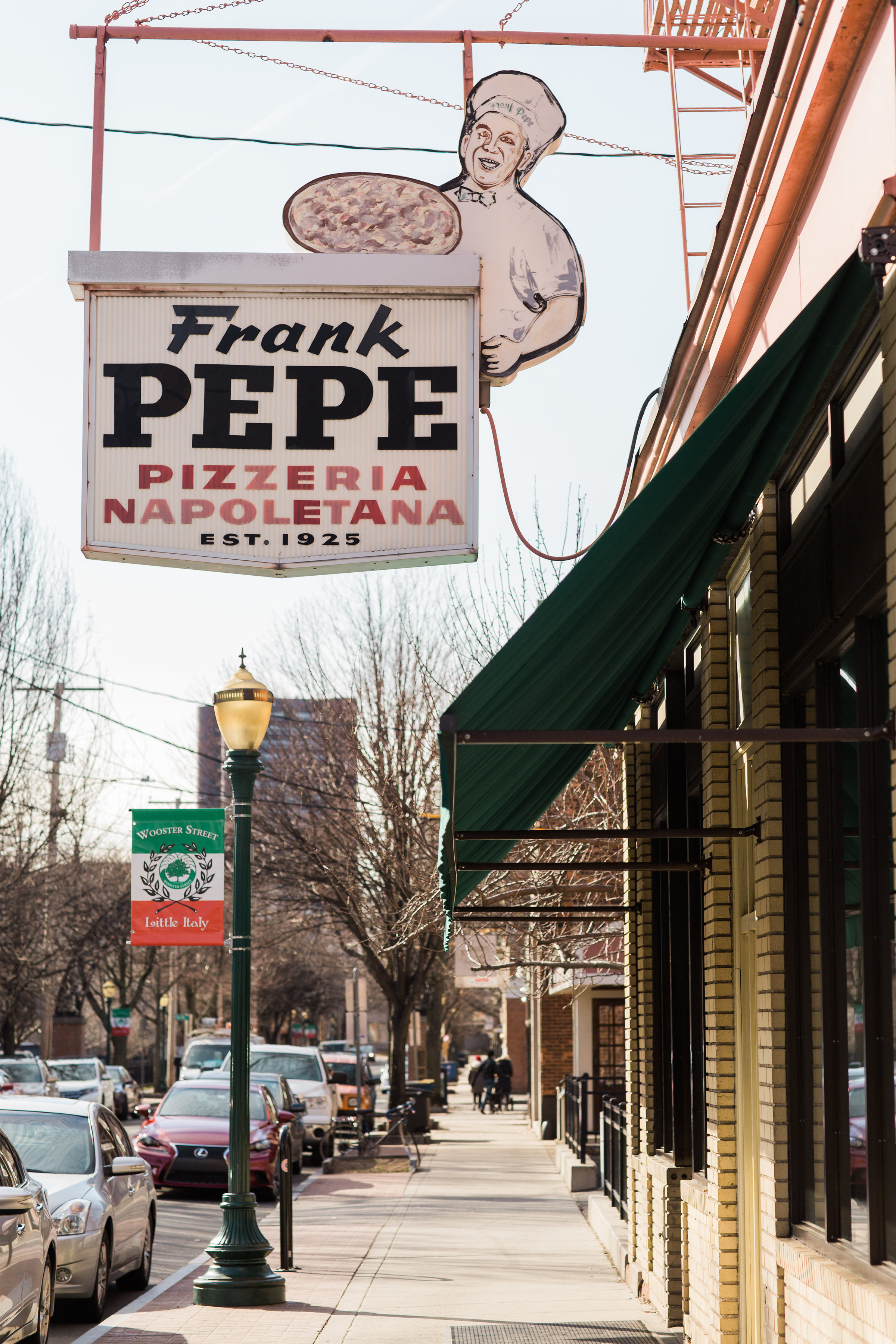 Frank Pepe Pizzeria In New Haven