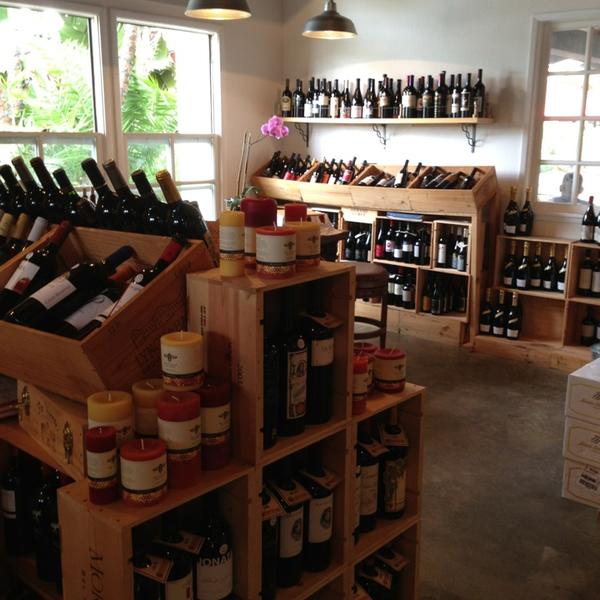 Inside the Vintage Shoppe. Photo credit: Foursquare