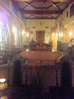 Perch - Bar & lounch Antique Furniture