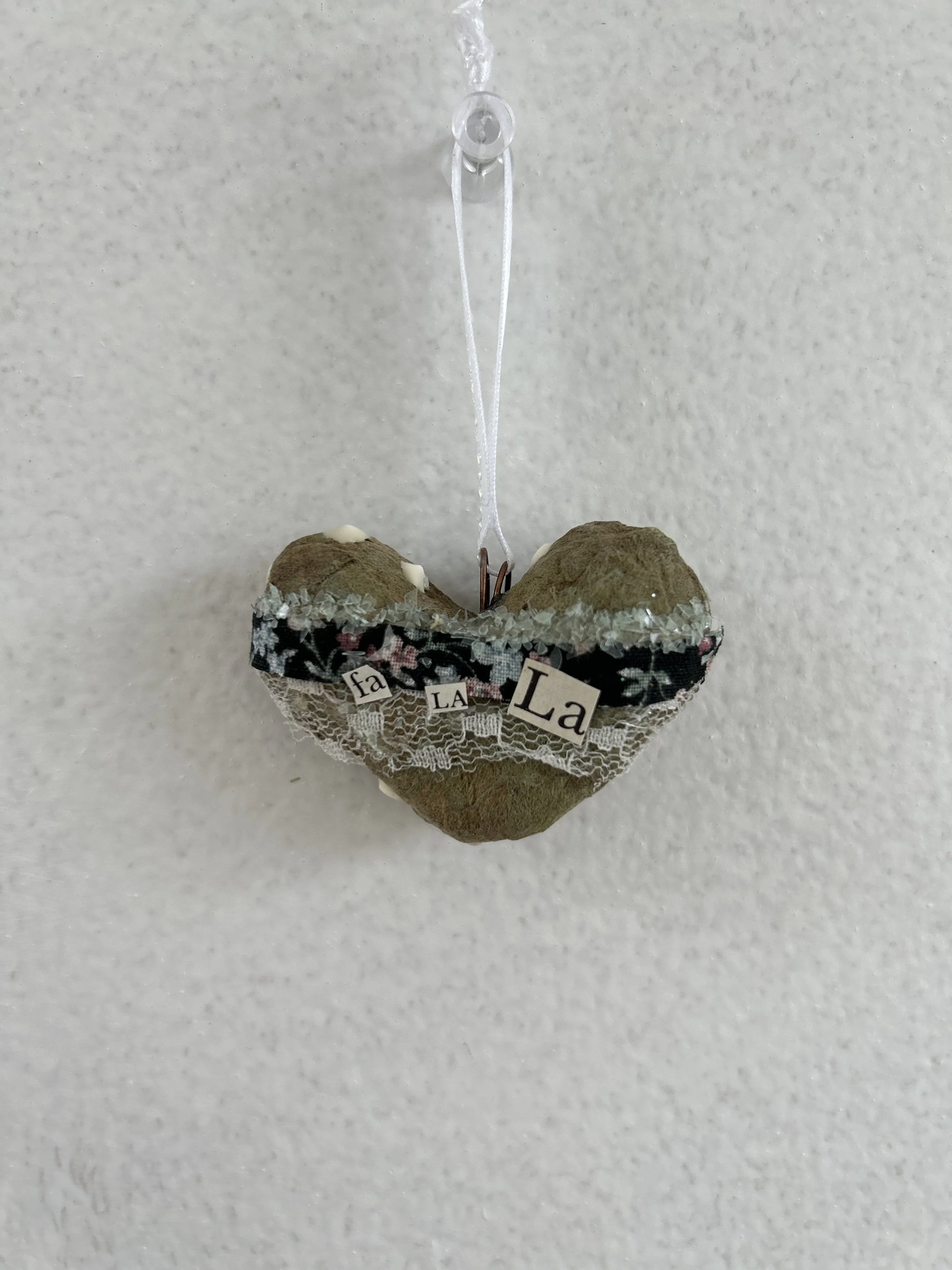 Spun Cotton Miniature Fa La La Heart